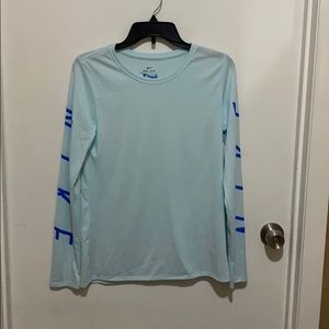 Nike long sleeve shirt size Small